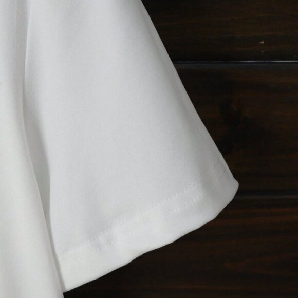 White Casual Women's Slogan & Figure Print Oversized Round Neck Short Sleeve T-S - Picture 3 of 6